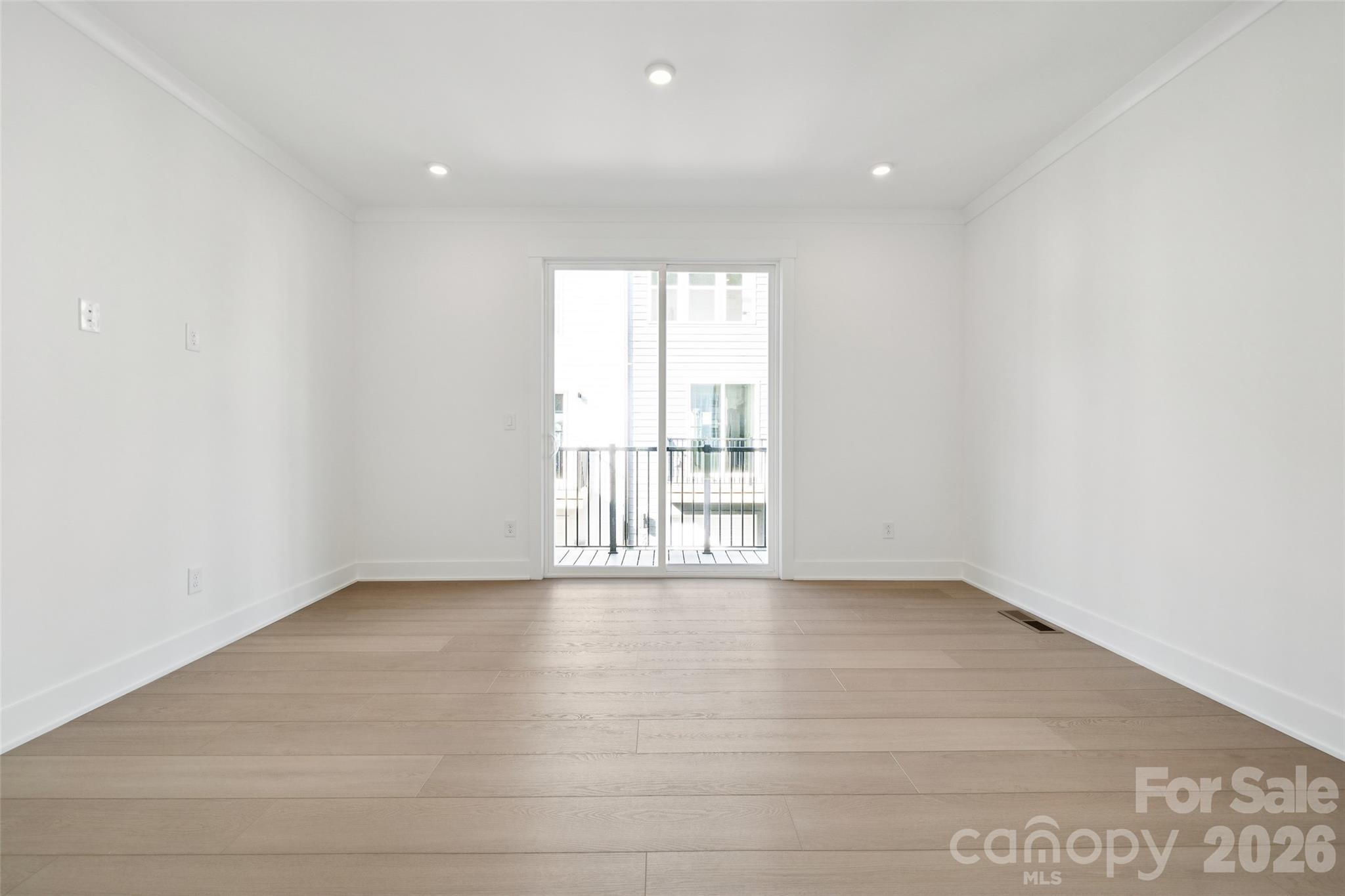 3648 S Tryon Street #26 — Charlotte