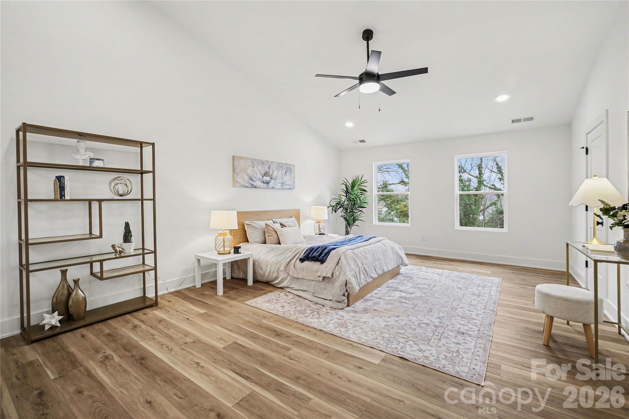 3209 Ross Avenue — Charlotte