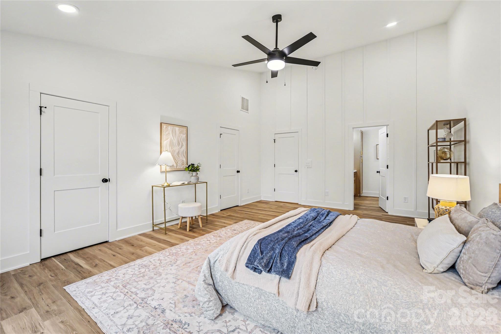 3209 Ross Avenue — Charlotte