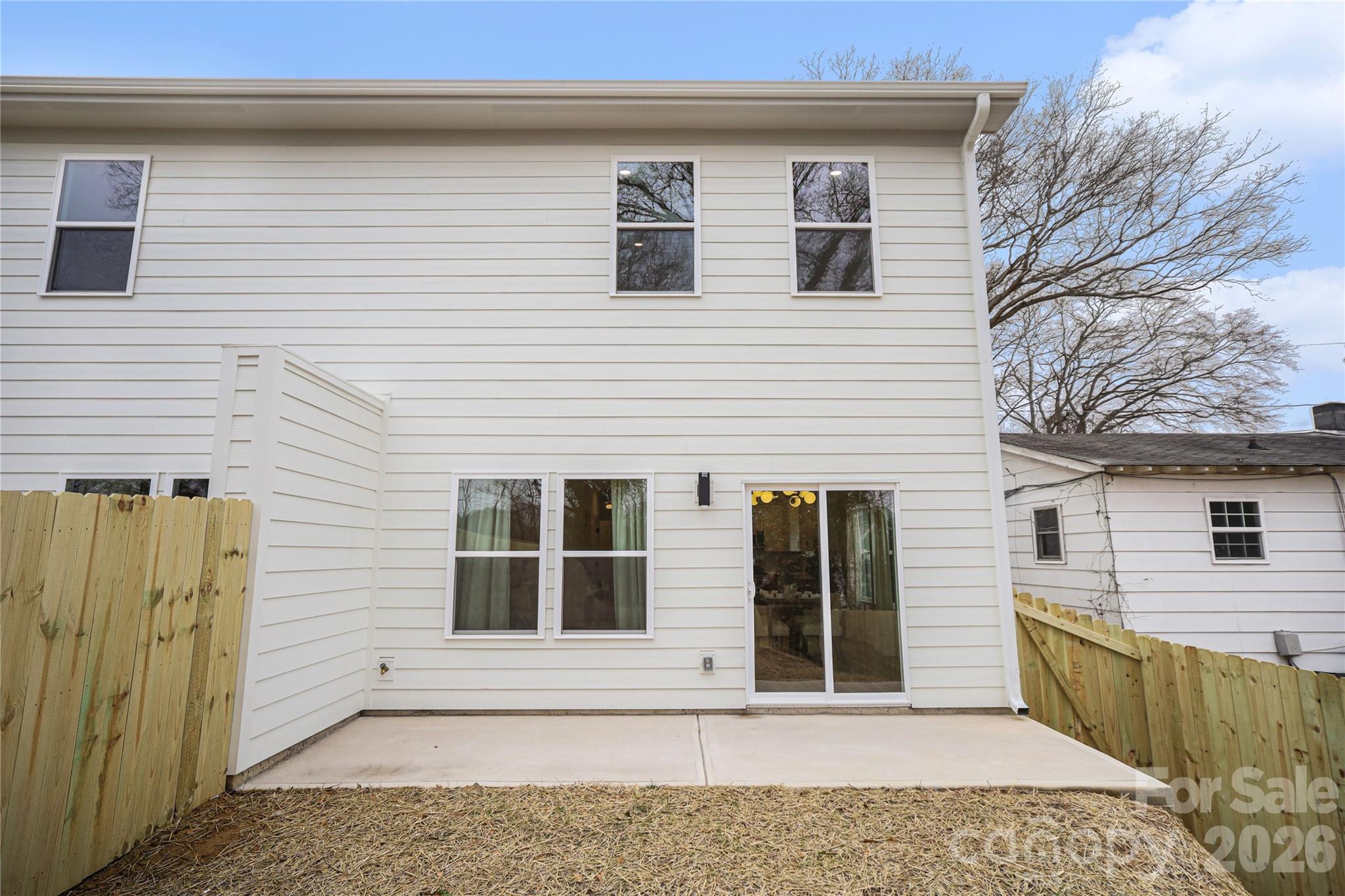 3209 Ross Avenue — Charlotte