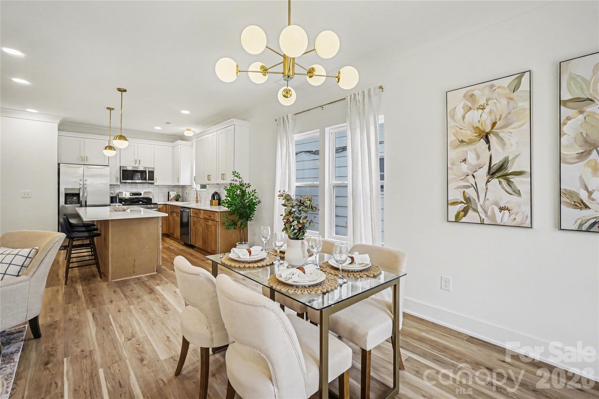 3209 Ross Avenue — Charlotte