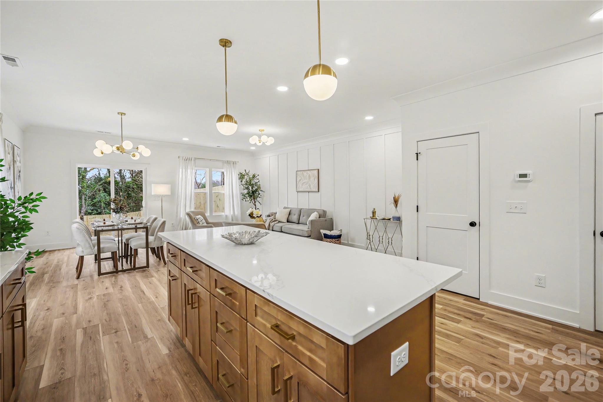3209 Ross Avenue — Charlotte