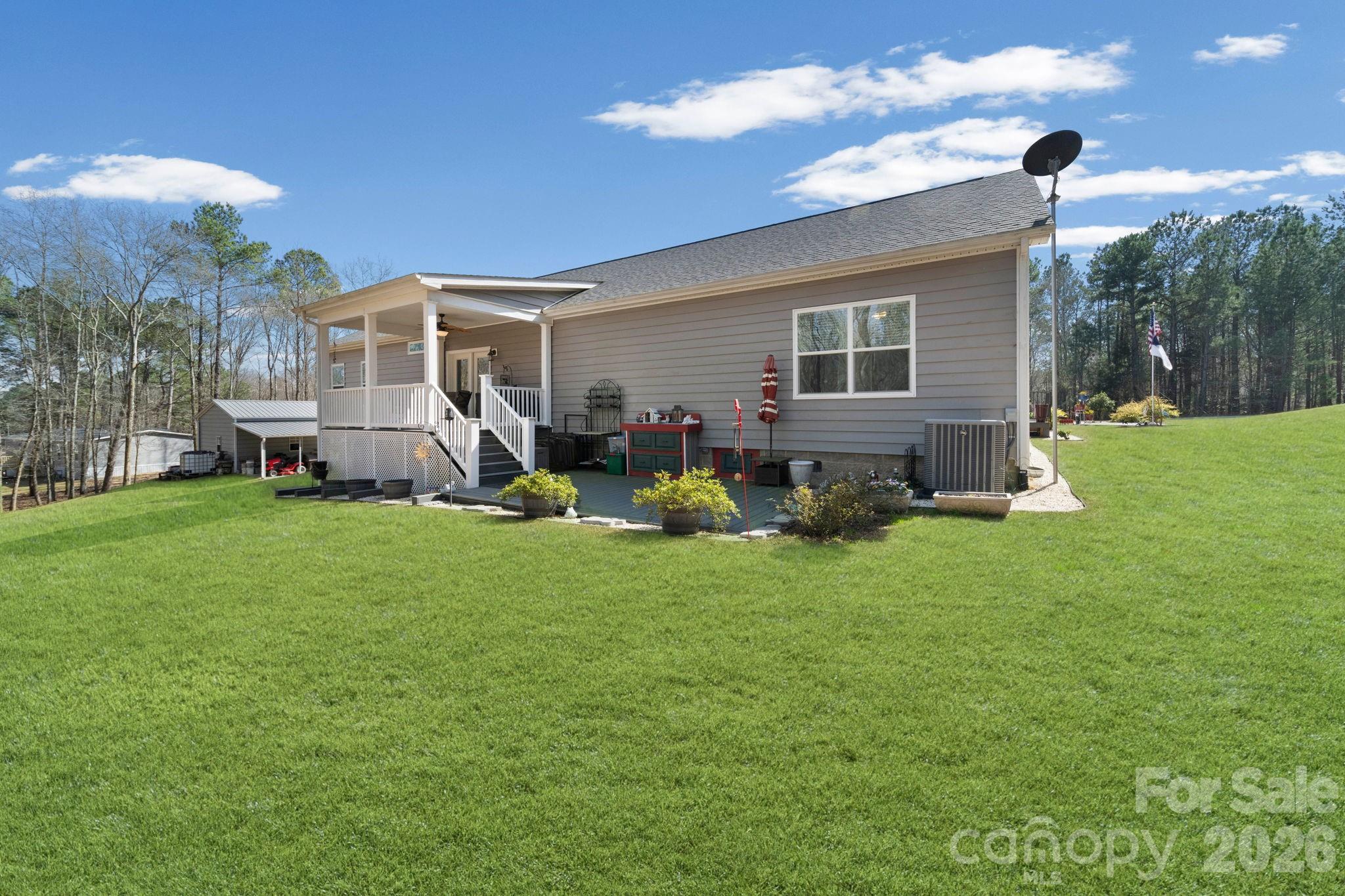 142 Will Evans Road — Jefferson