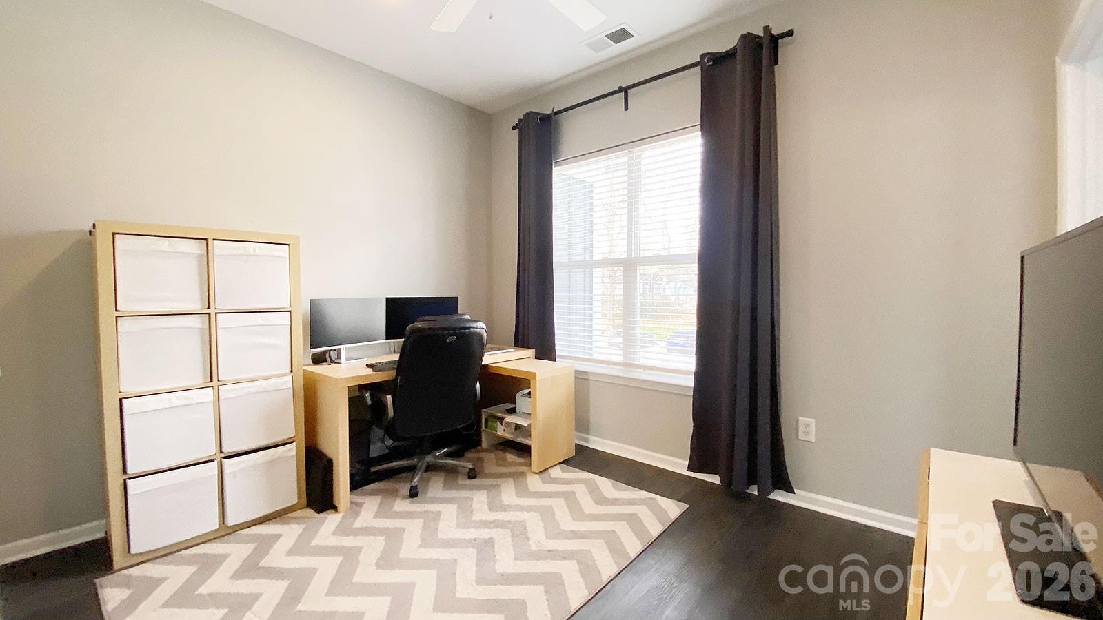 446 W Worthington Avenue — Charlotte