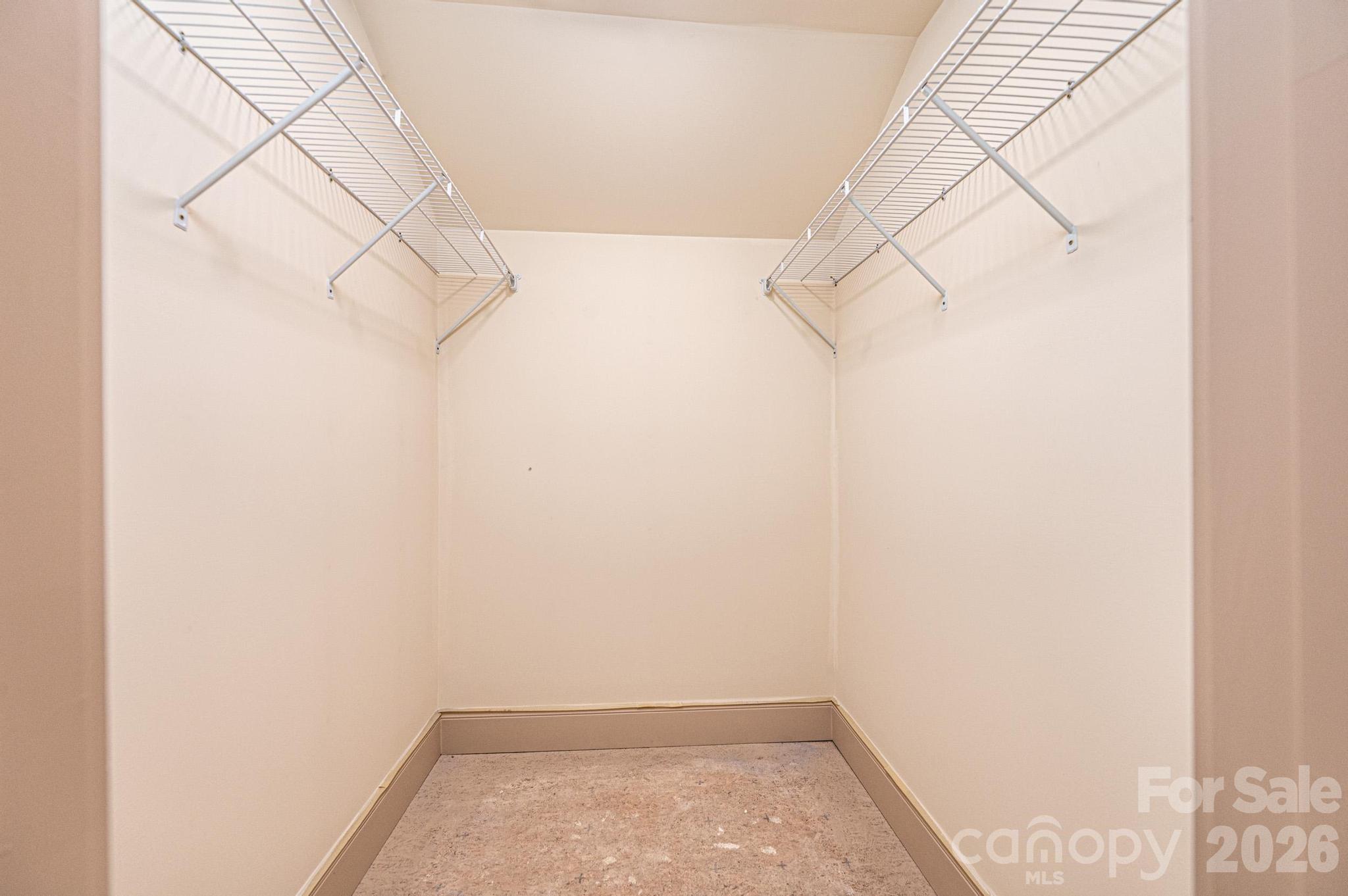 1610 Summerlin Place — Newton