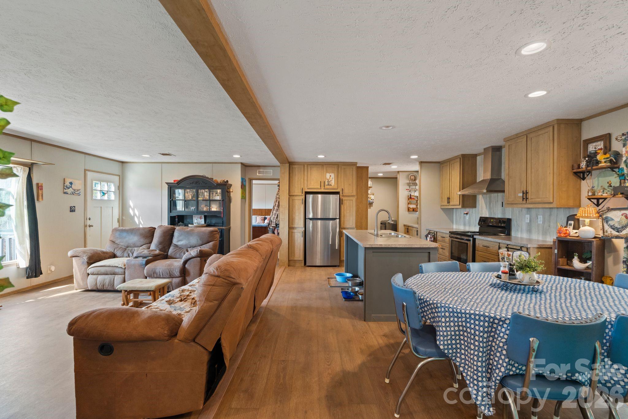 5005 Rocky Ridge Road — Connelly Springs
