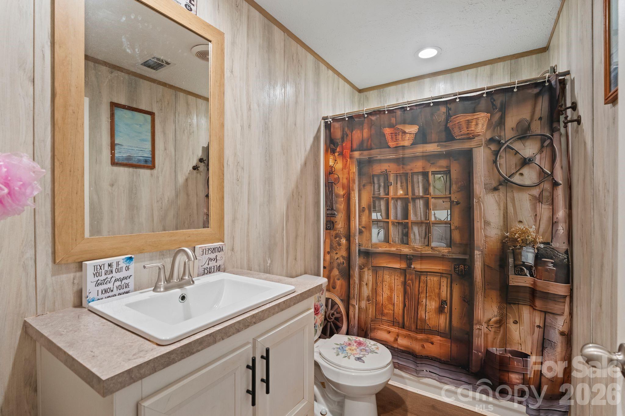 5005 Rocky Ridge Road — Connelly Springs