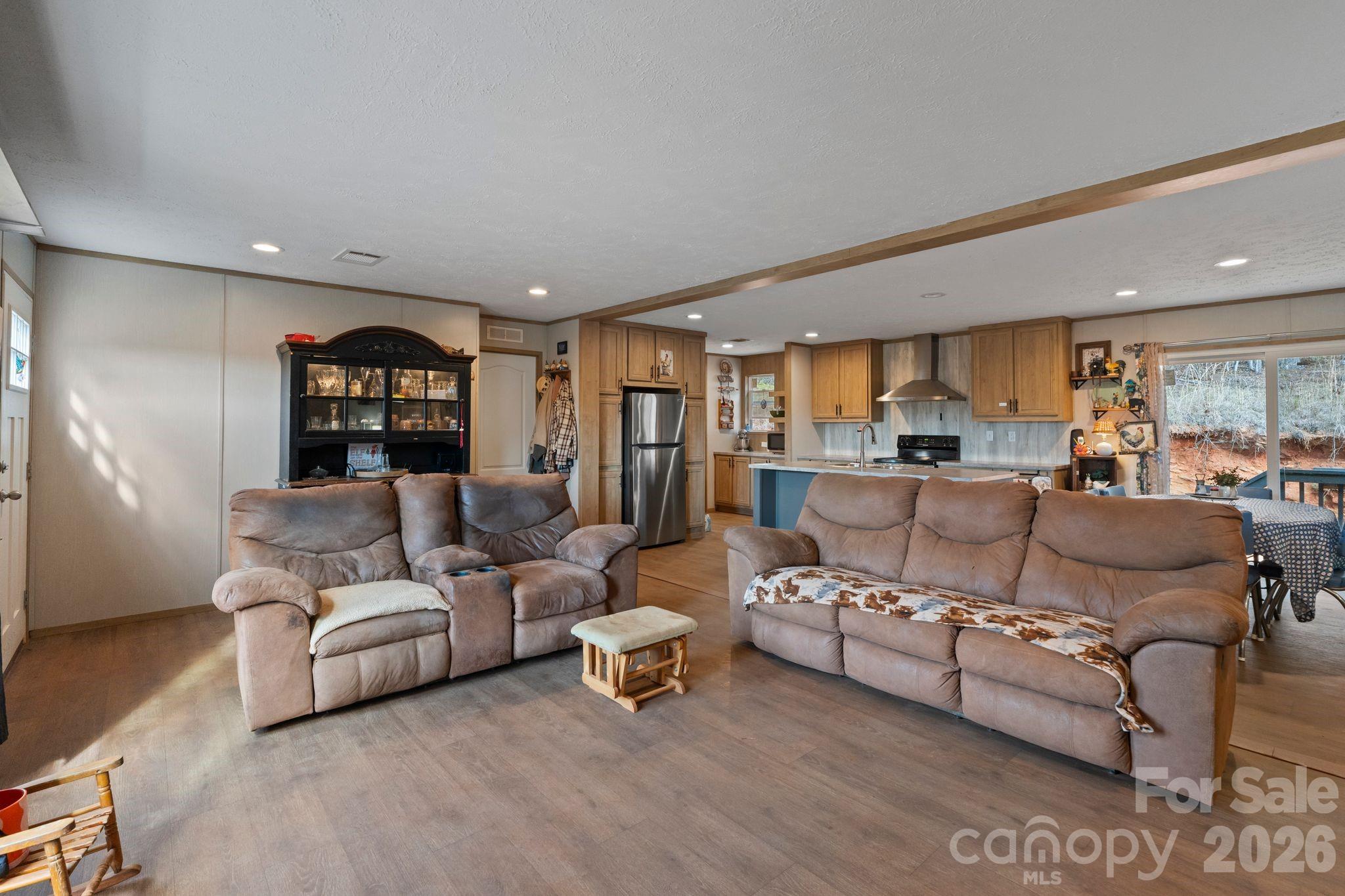 5005 Rocky Ridge Road — Connelly Springs