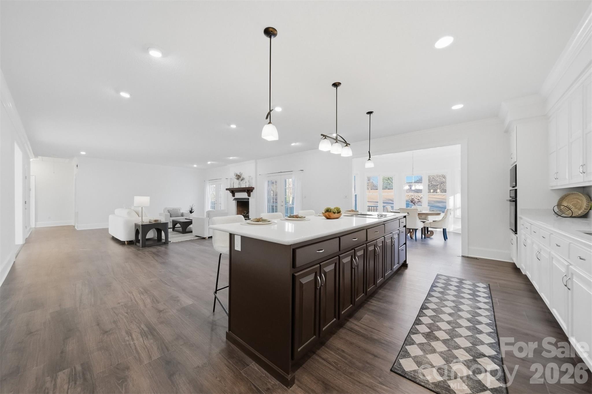 3718 Club House Drive NE — Conover