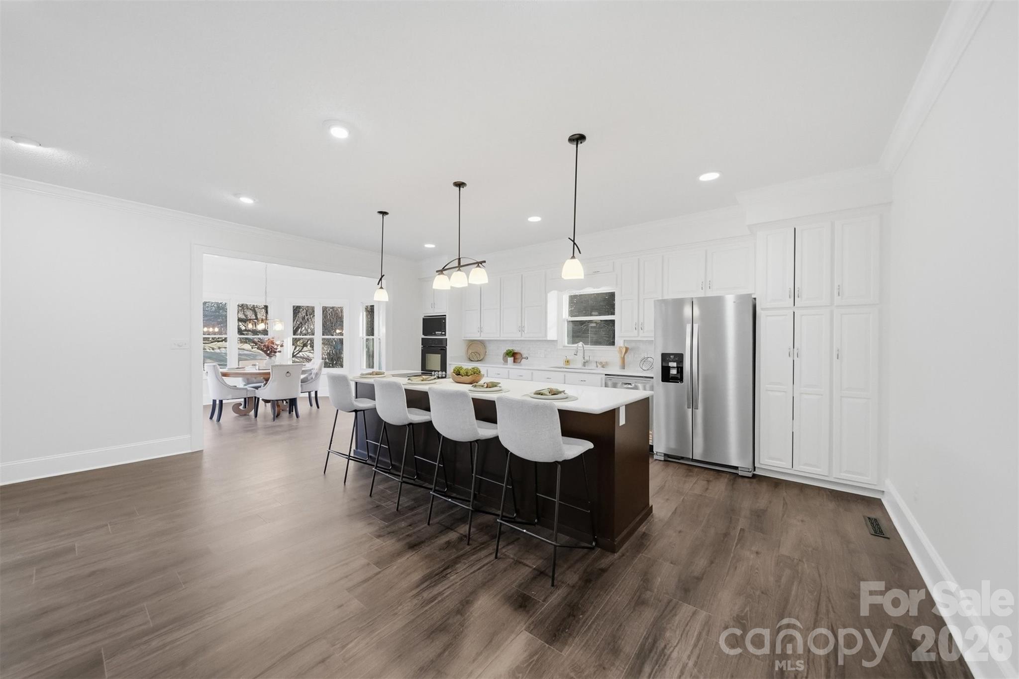 3718 Club House Drive NE — Conover
