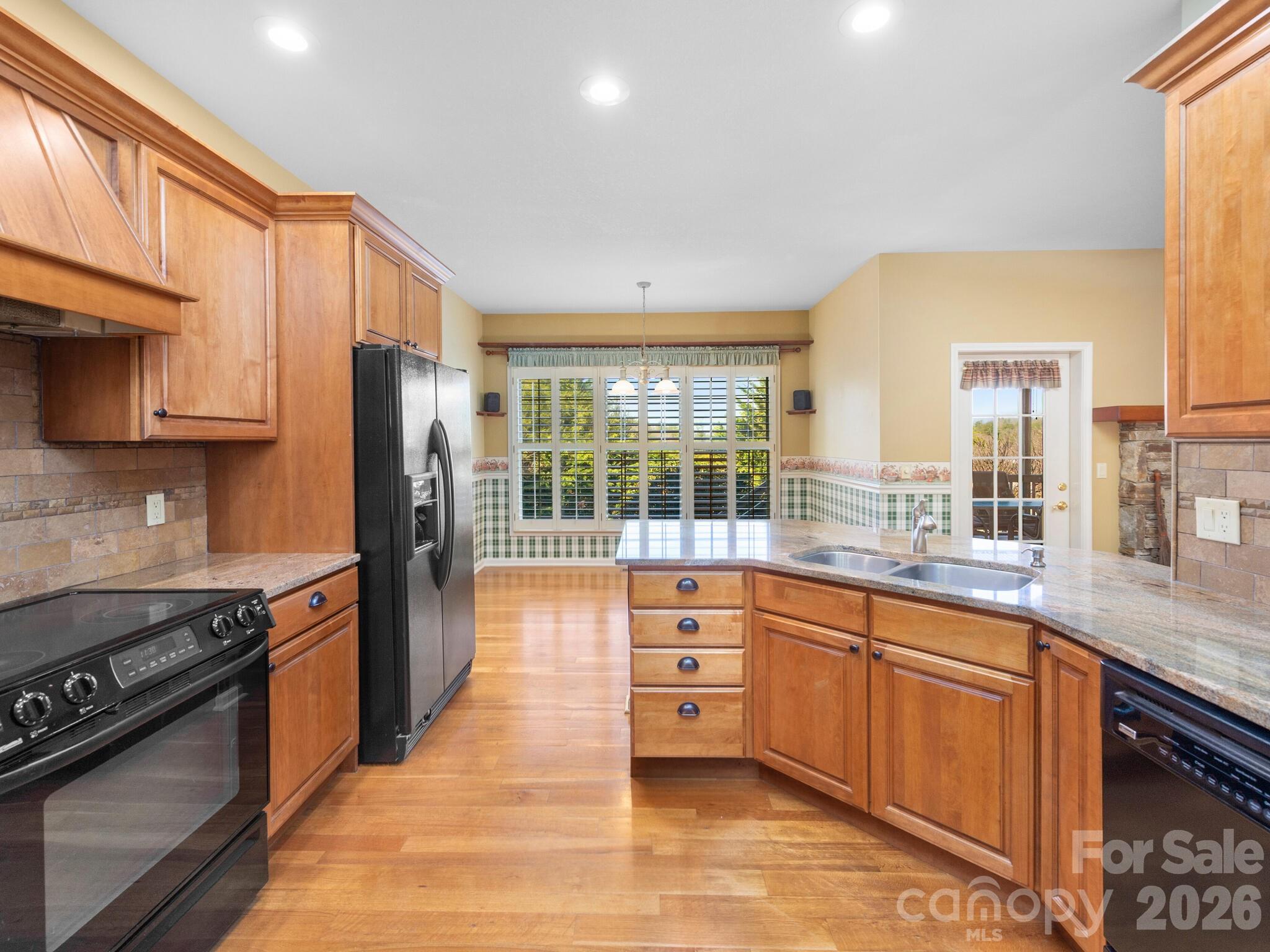 17 Ashton Forest Court — Hendersonville