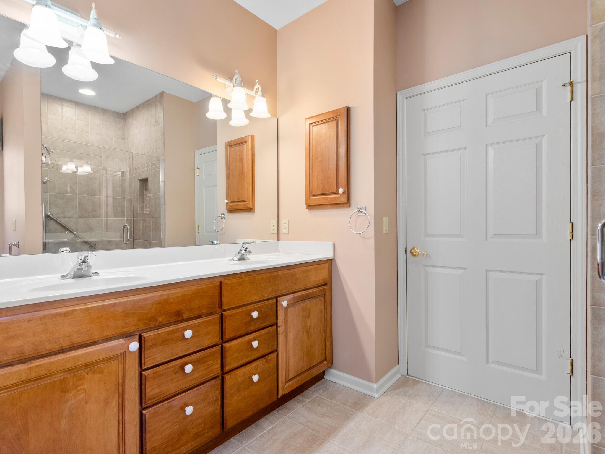 17 Ashton Forest Court — Hendersonville