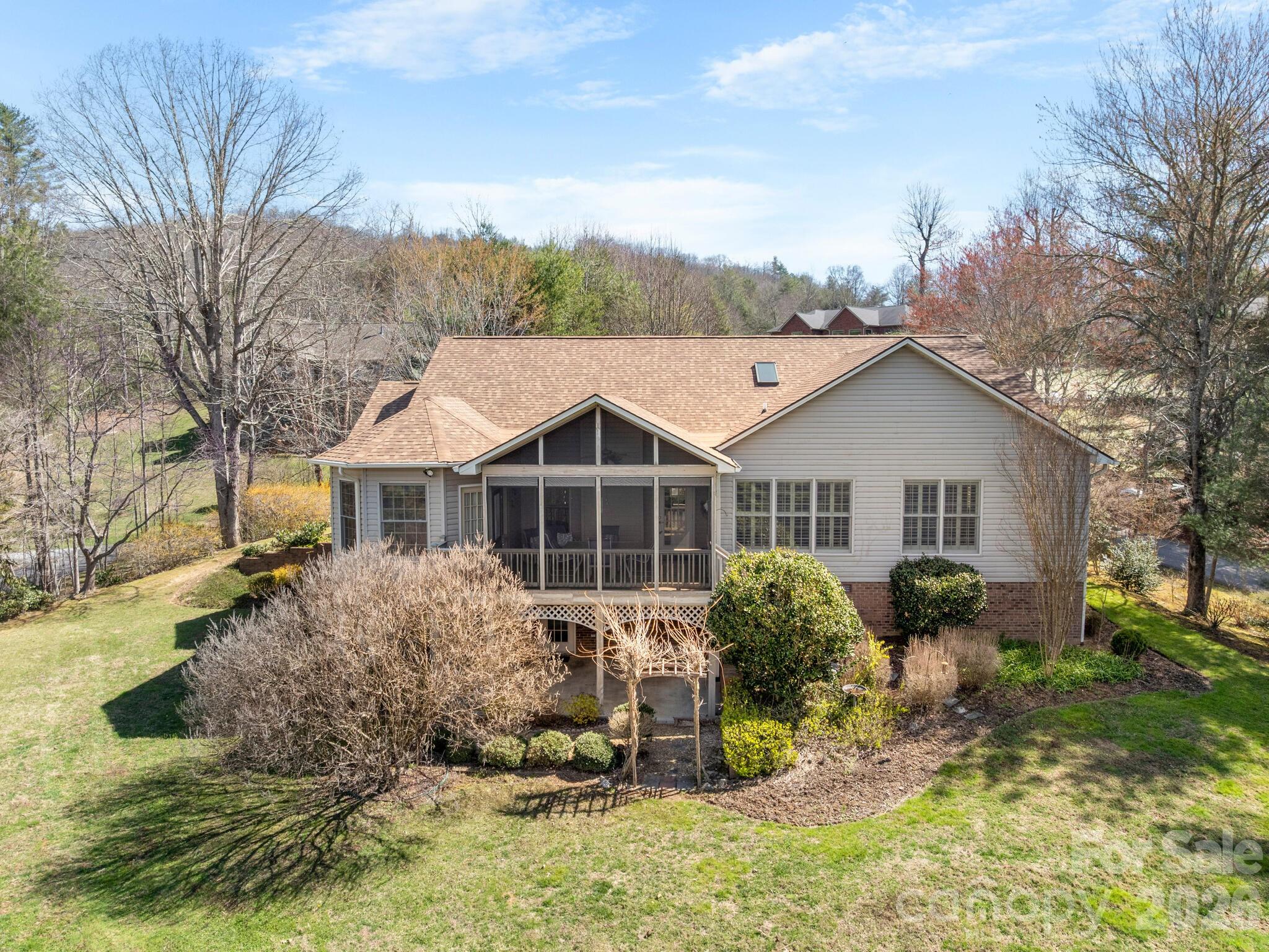 17 Ashton Forest Court — Hendersonville