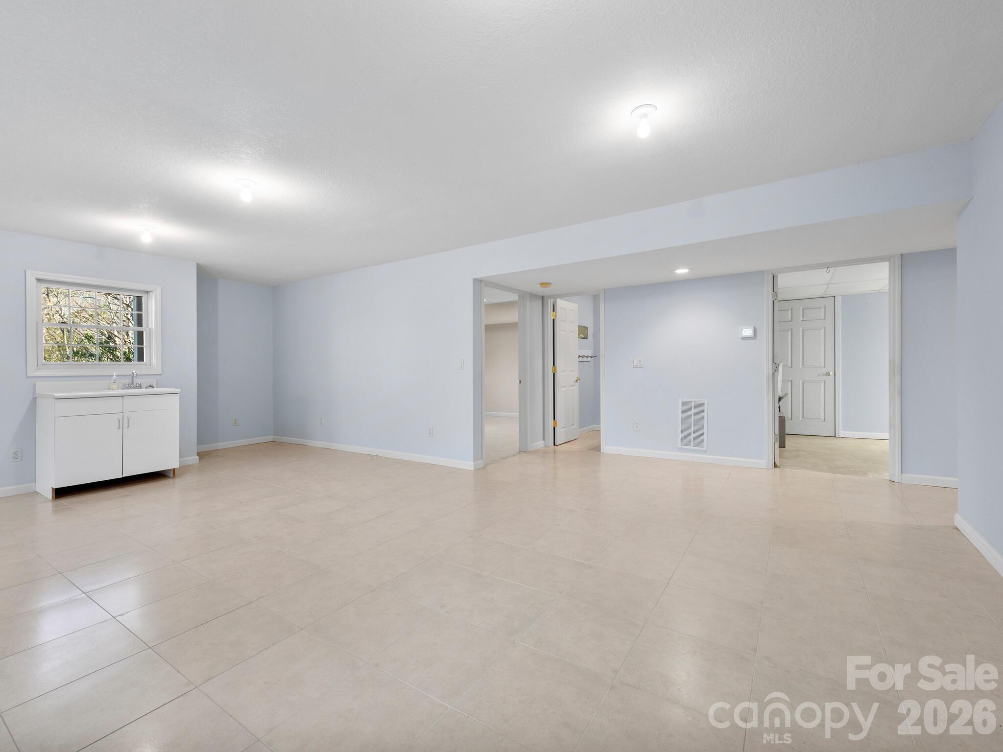 17 Ashton Forest Court — Hendersonville