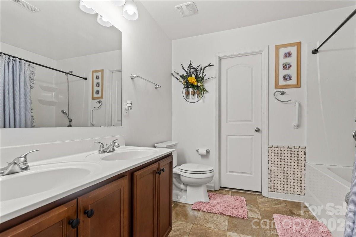 303 Olde North Church Drive #38 — Concord