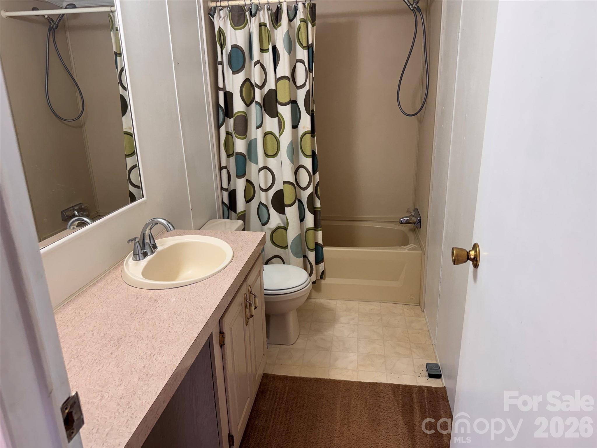 121 Shady Lane — Troutman