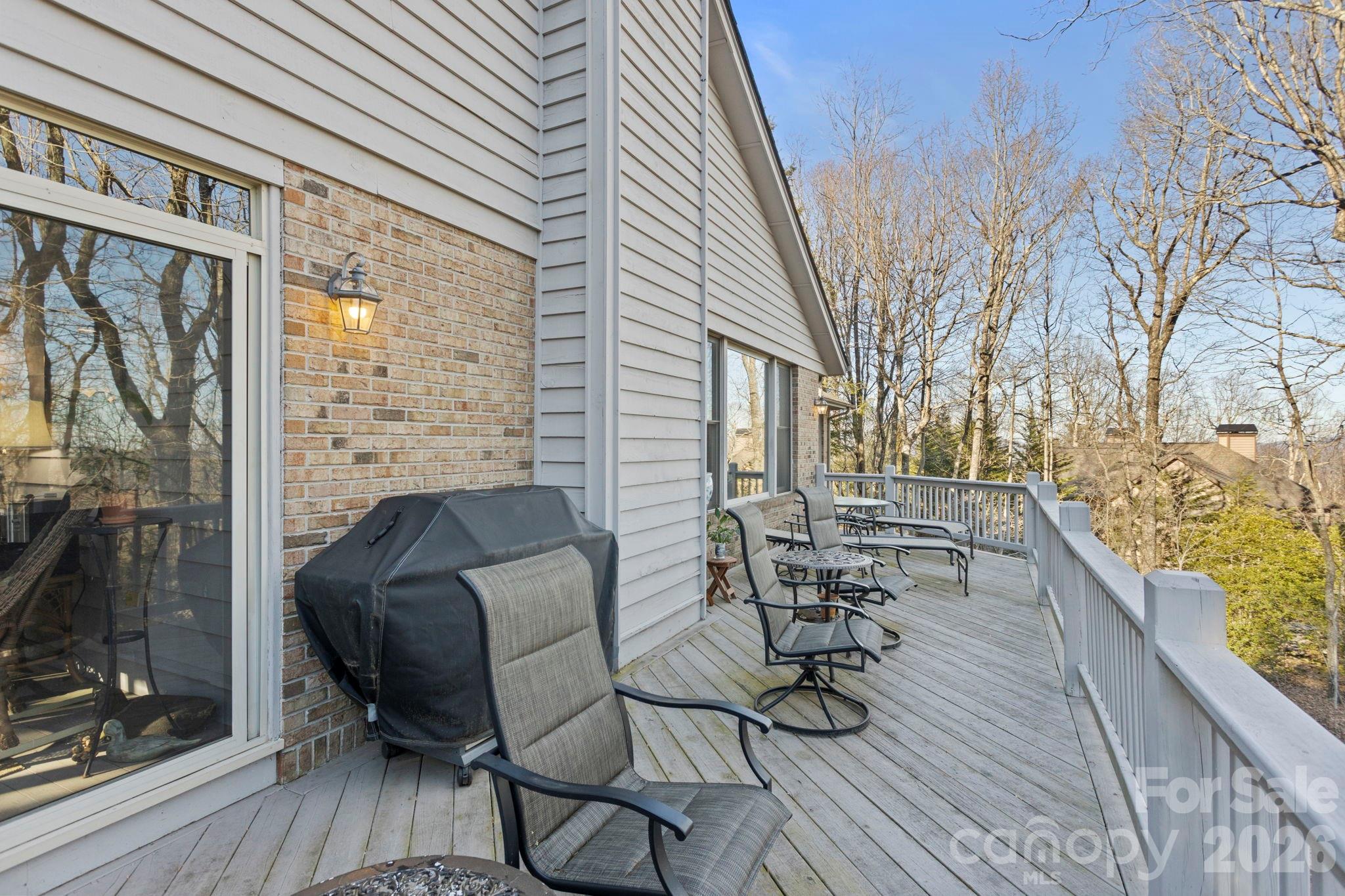 103 Bellshire Drive — Flat Rock