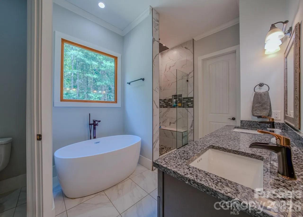 1416 Southpointe Drive #67 — Morganton