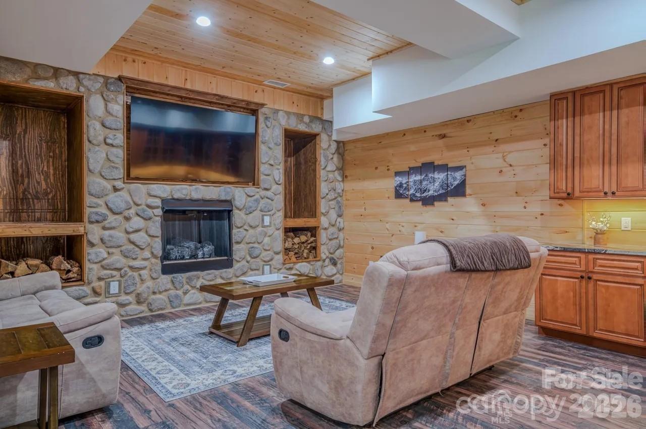 1416 Southpointe Drive #67 — Morganton