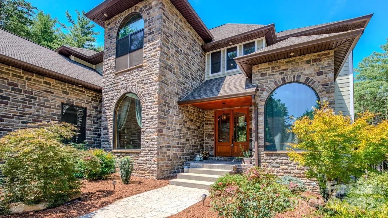 1416 Southpointe Drive #67 — Morganton