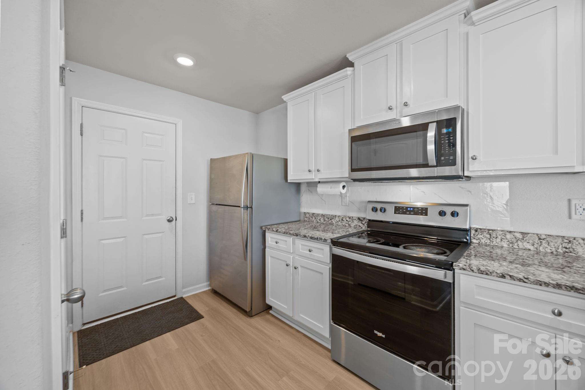 411 Apex Circle — Shelby