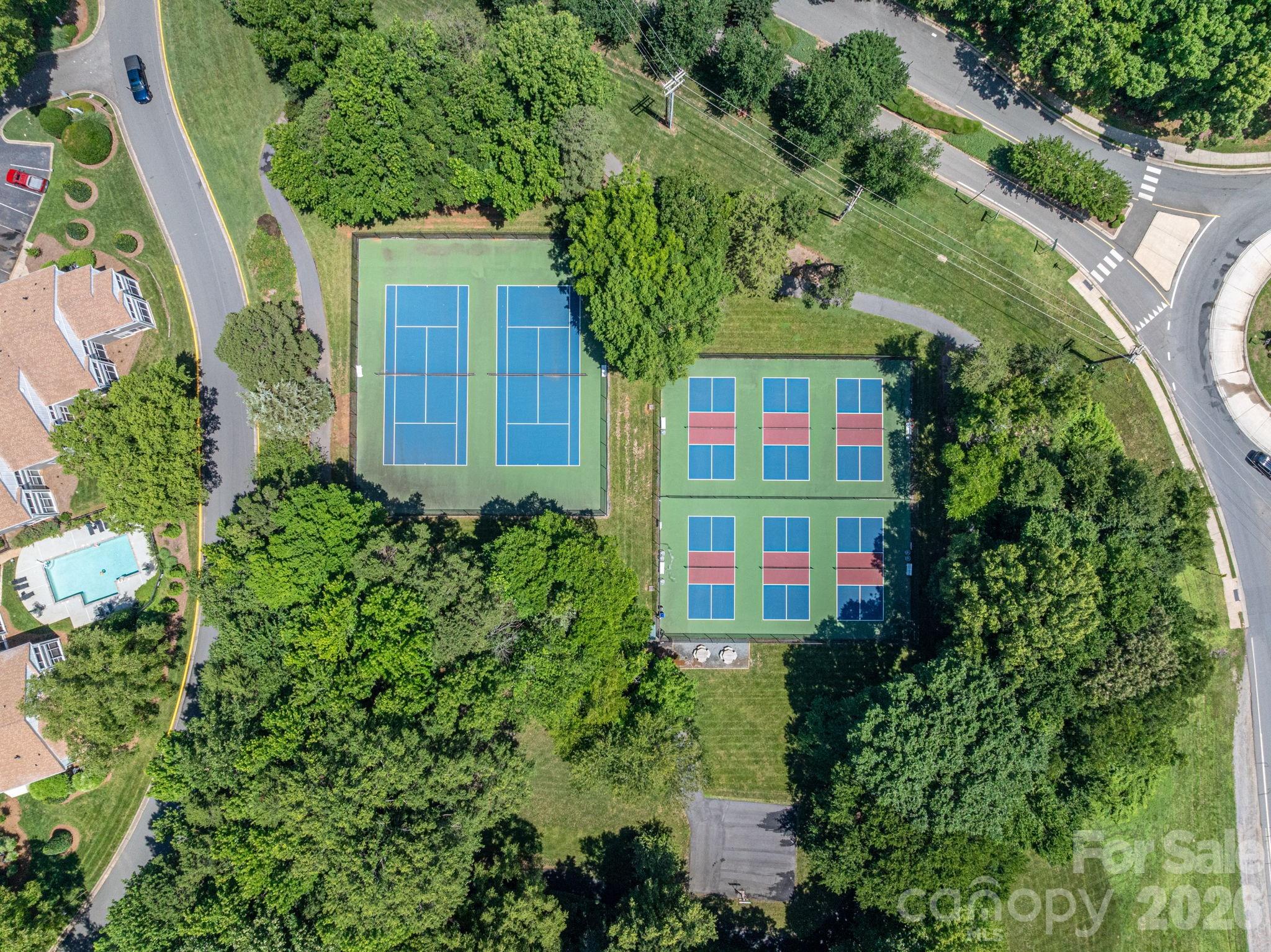 1018 Southwest Drive — Davidson