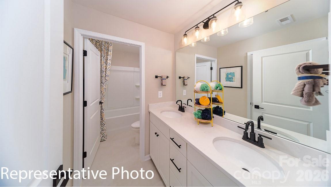7802 Old Brook Road — Sherrills Ford