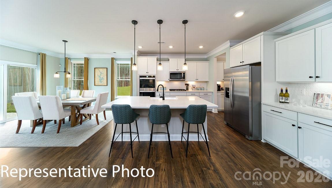 7802 Old Brook Road — Sherrills Ford