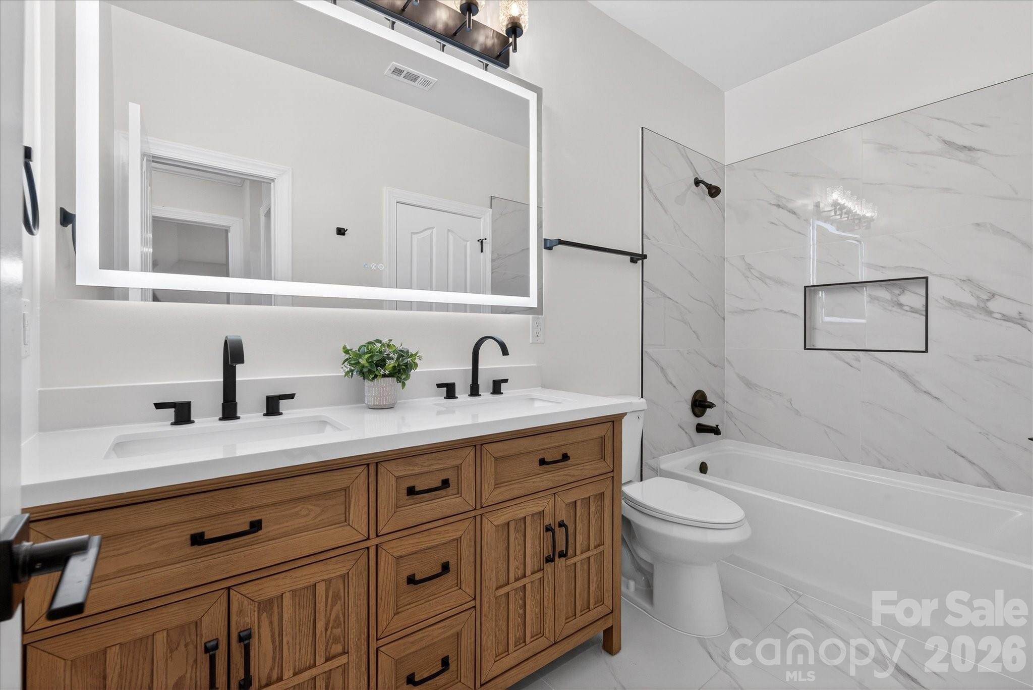 9200 Rock Water Court — Waxhaw