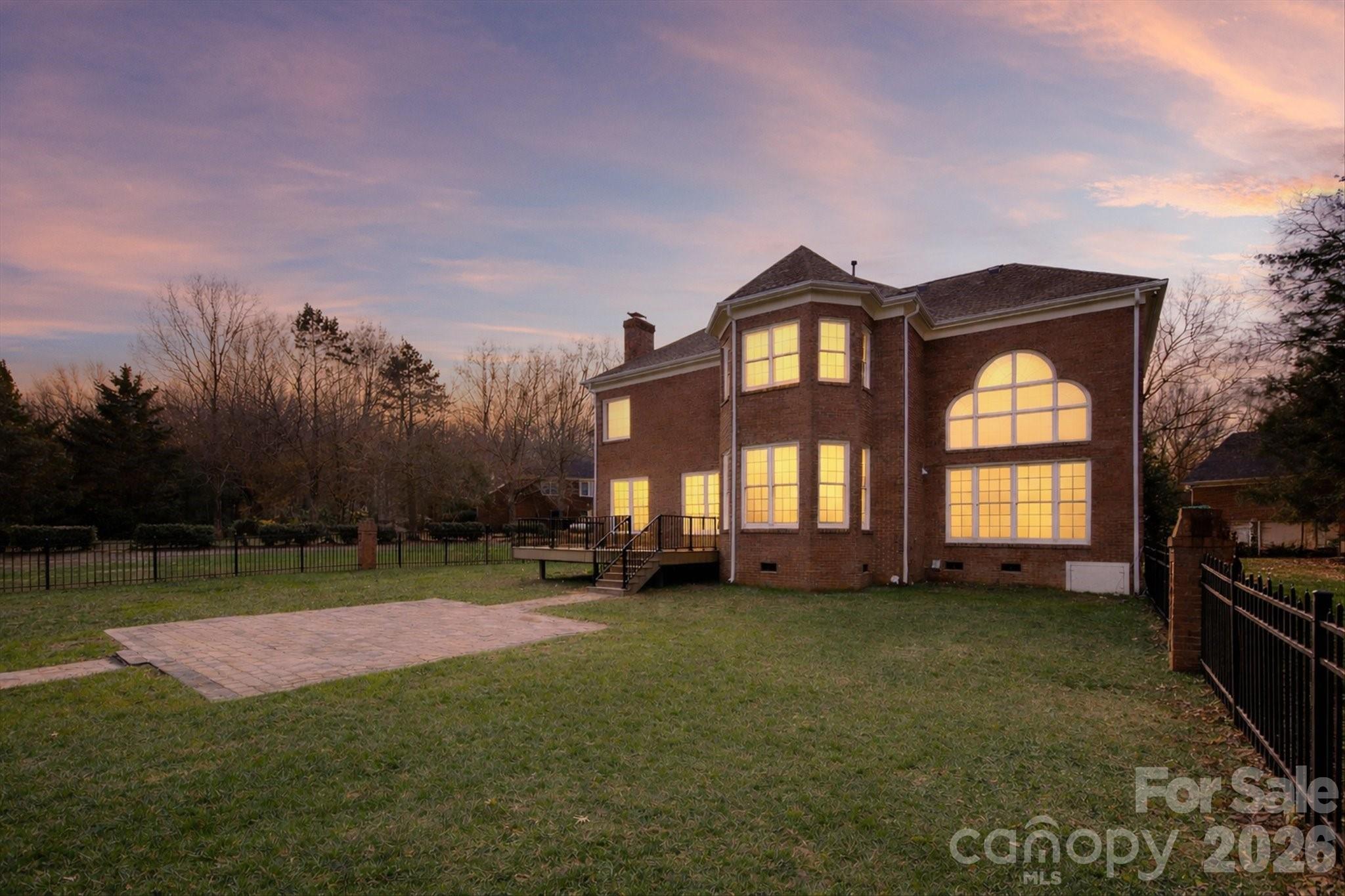 9200 Rock Water Court — Waxhaw