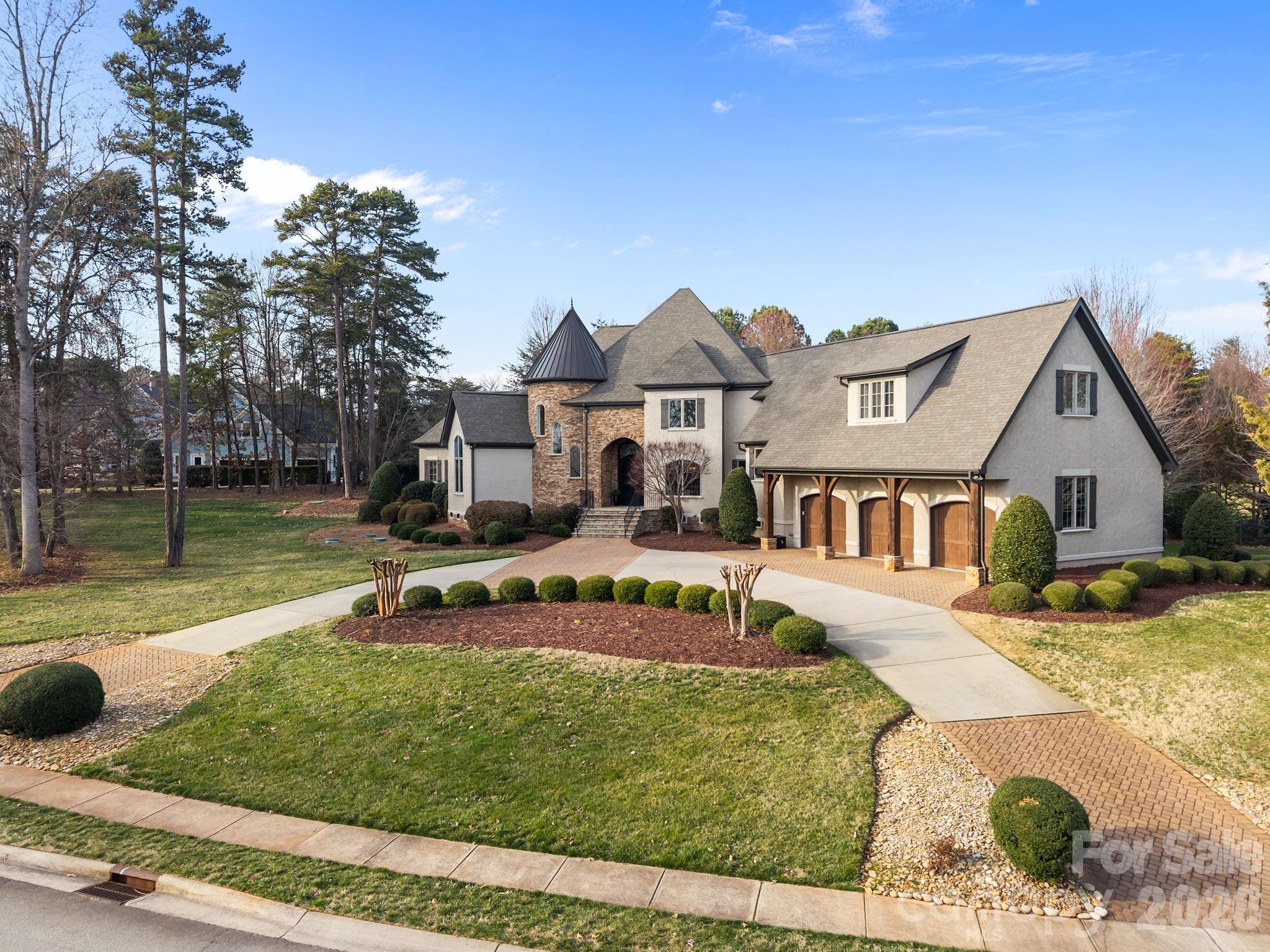 252 Milford Circle — Mooresville