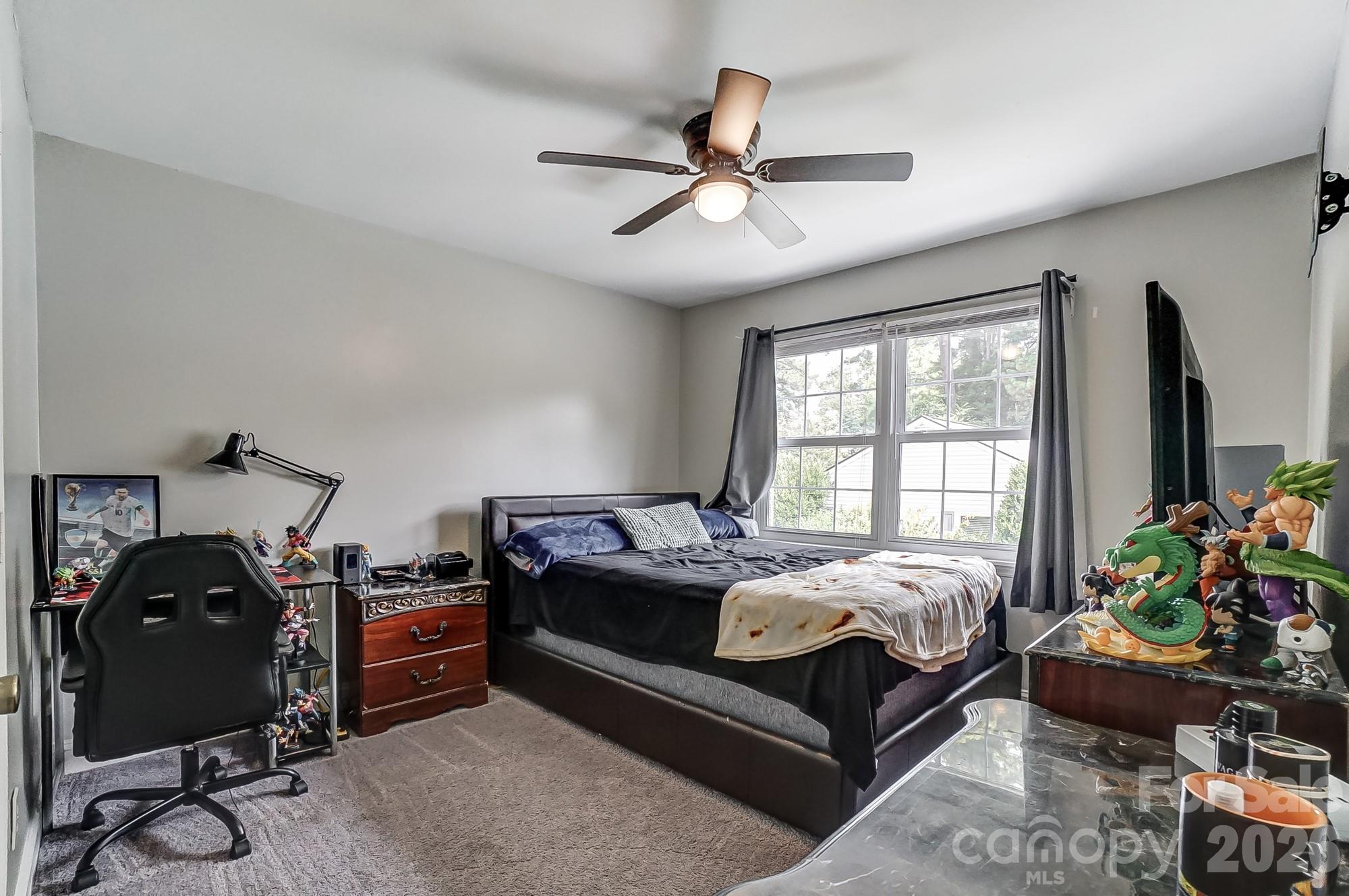 8518 Castle Pine Court — Charlotte