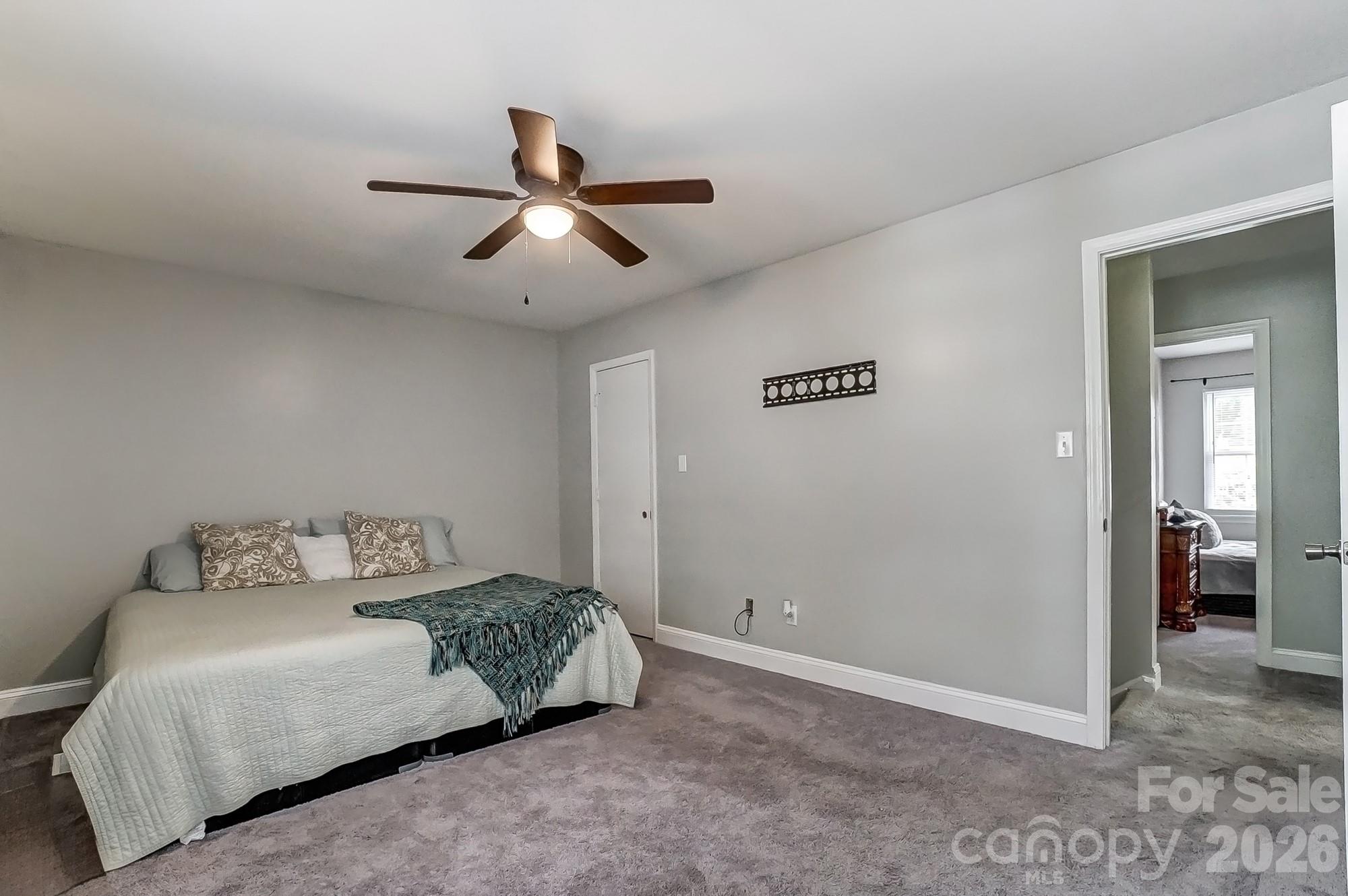 8518 Castle Pine Court — Charlotte