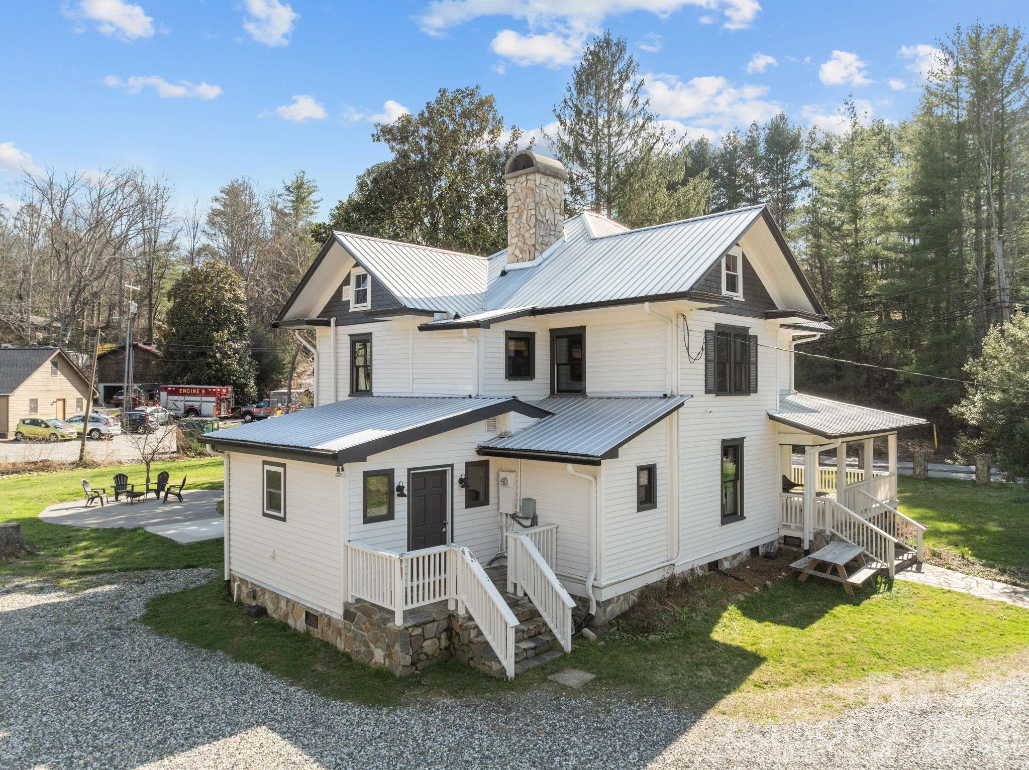 615 Rose Hill Road — Asheville