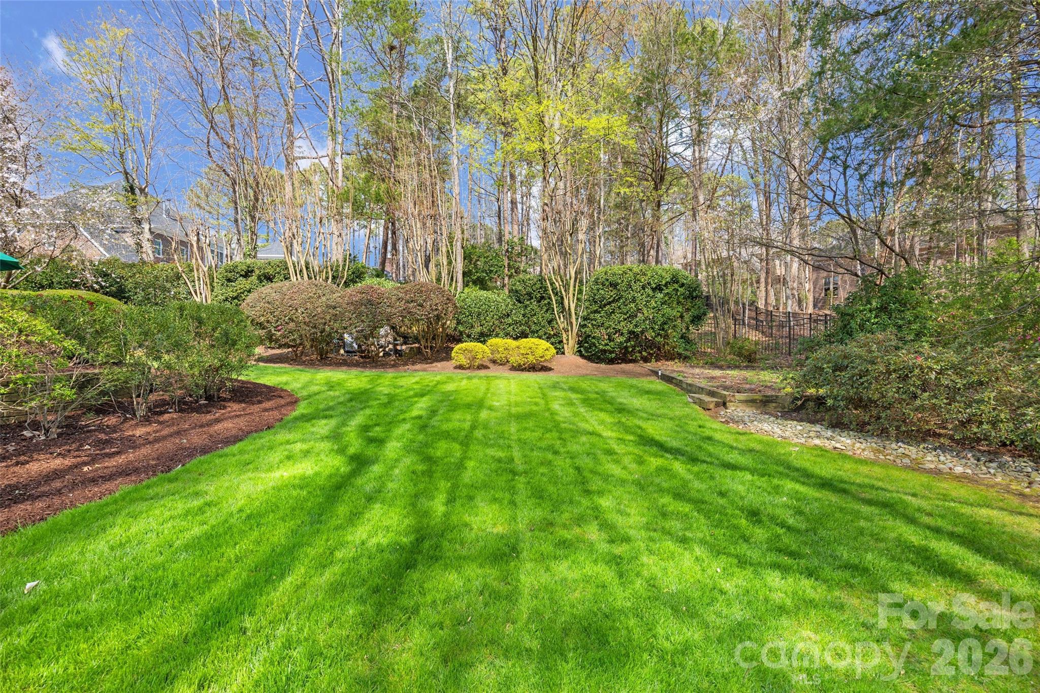 2095 Kings Manor Drive — Weddington
