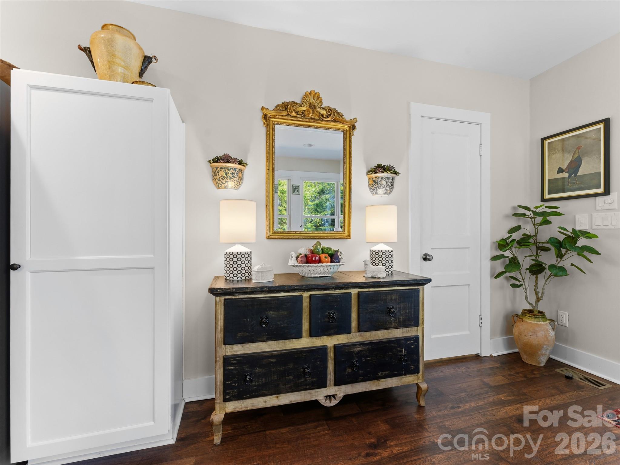294 S Caldwell Street — Brevard