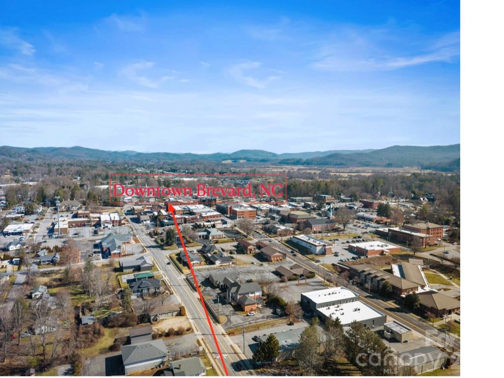 294 S Caldwell Street — Brevard