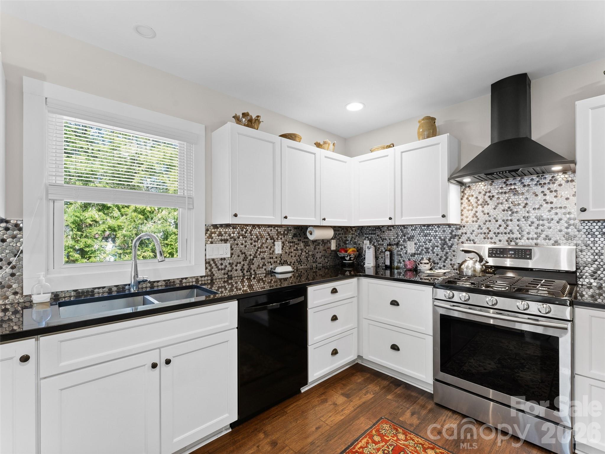 294 S Caldwell Street — Brevard