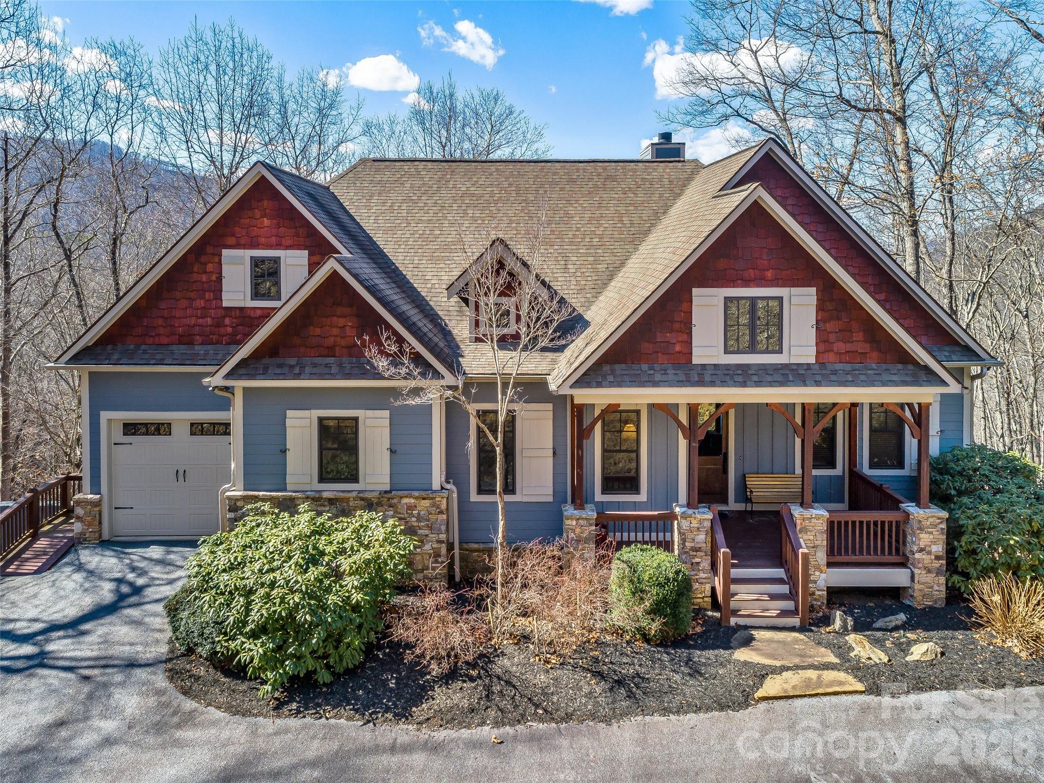 130 Cross Vine Drive — Tuckasegee