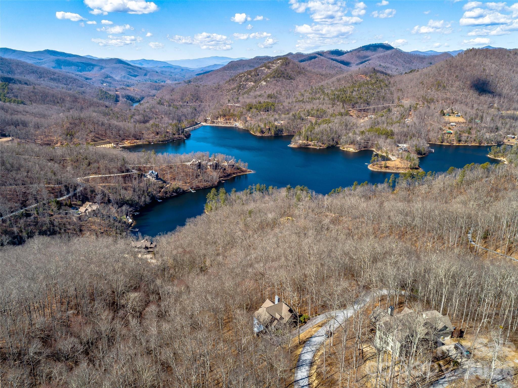 130 Cross Vine Drive — Tuckasegee