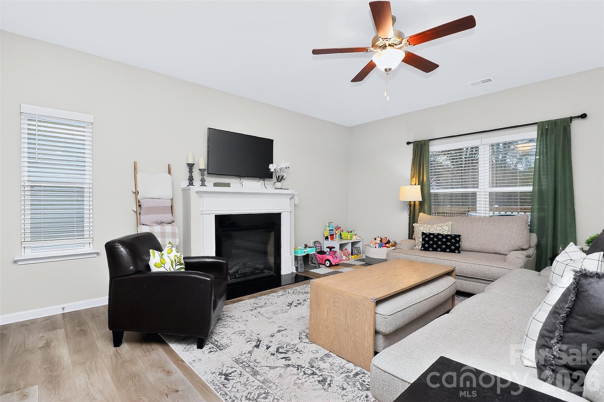 2017 Karen Woods Lane — Charlotte