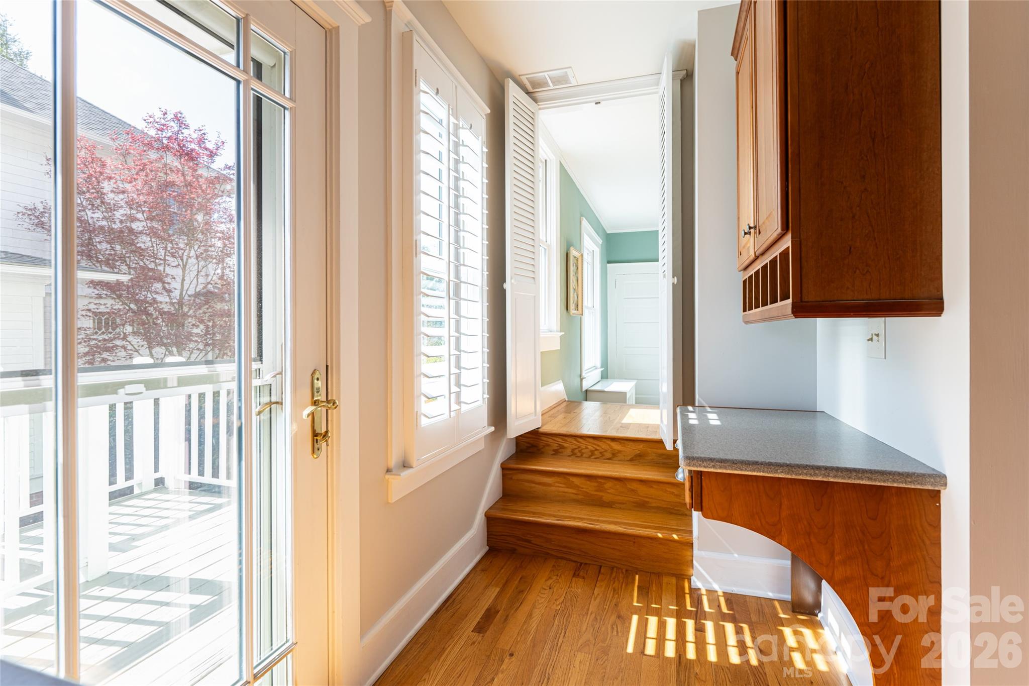 18 Edgemont Road — Asheville