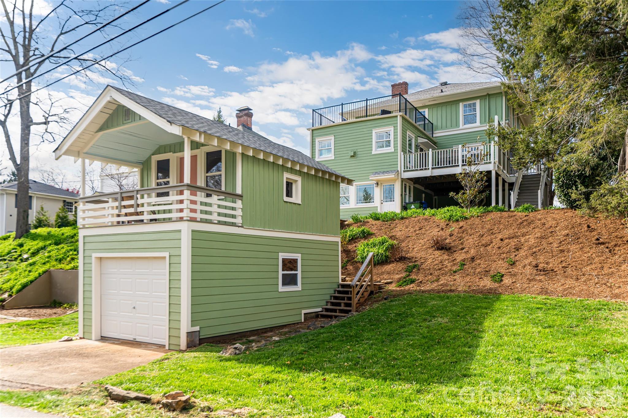 18 Edgemont Road — Asheville