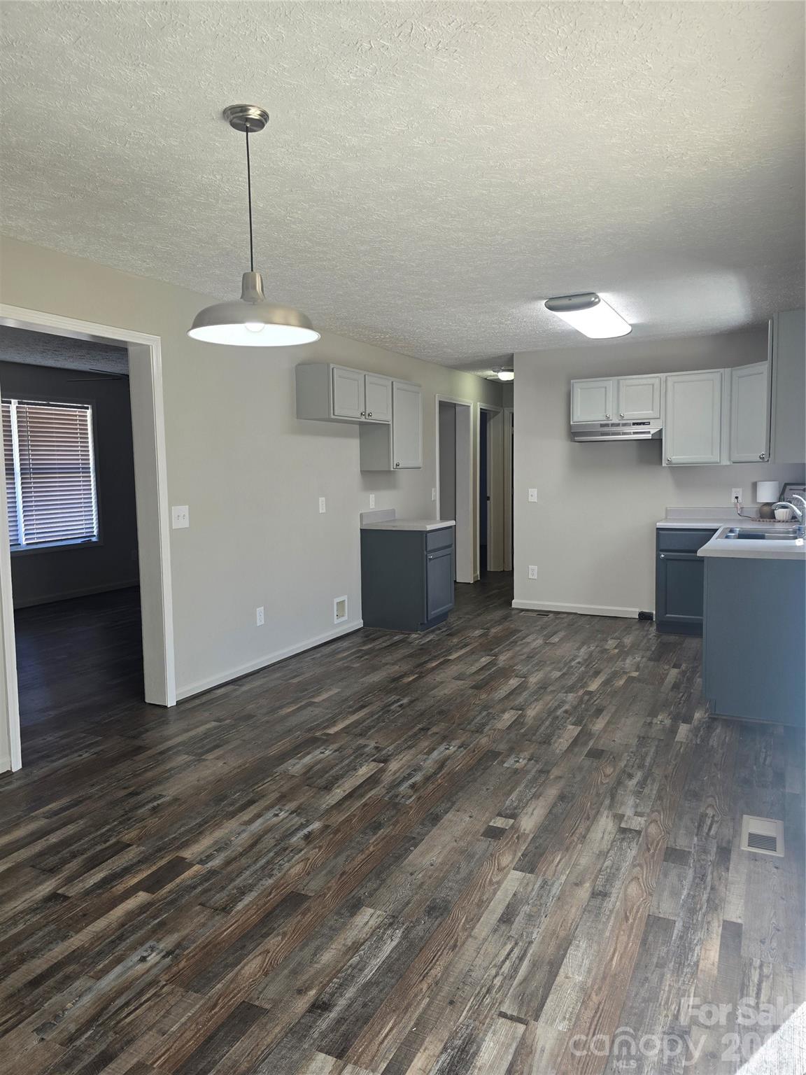 122 Kendra Drive — Mooresville