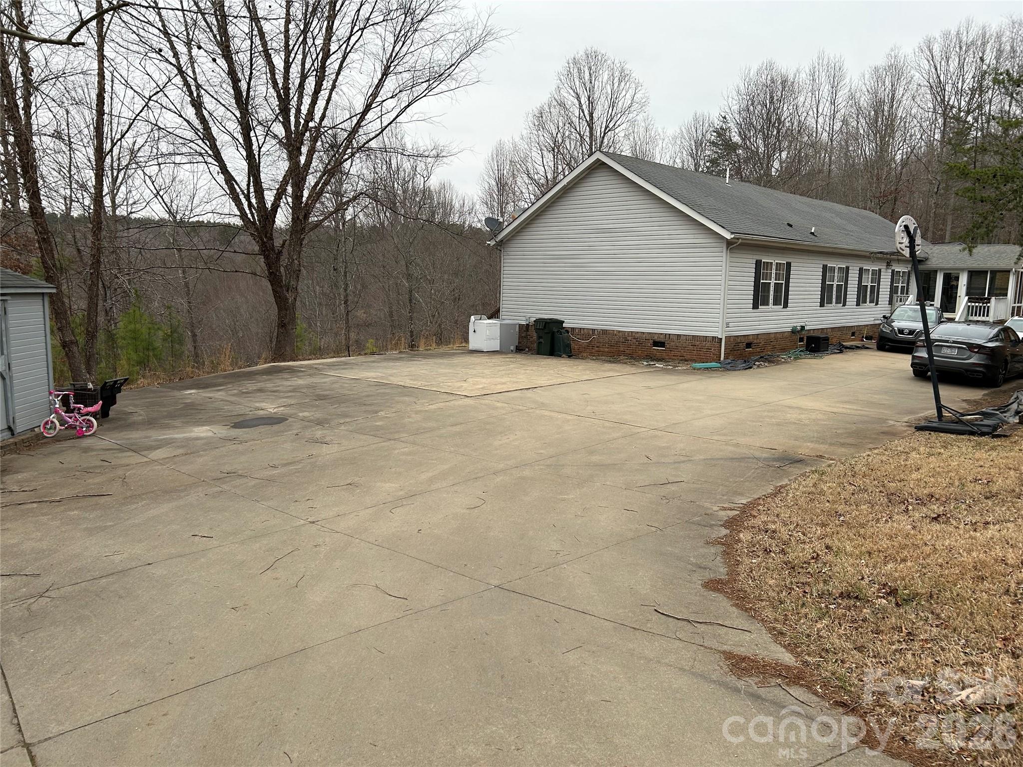 322 Balmy Lane — Rutherfordton