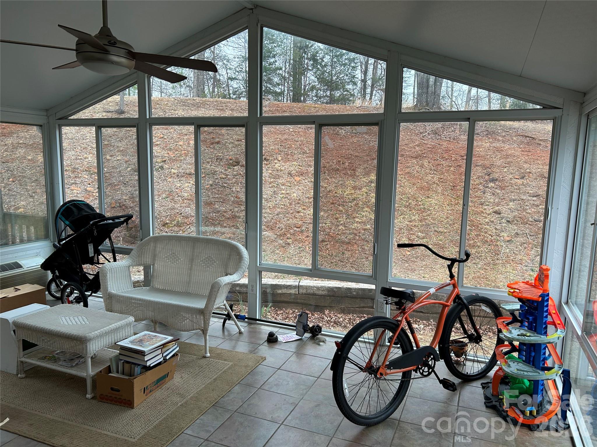 322 Balmy Lane — Rutherfordton