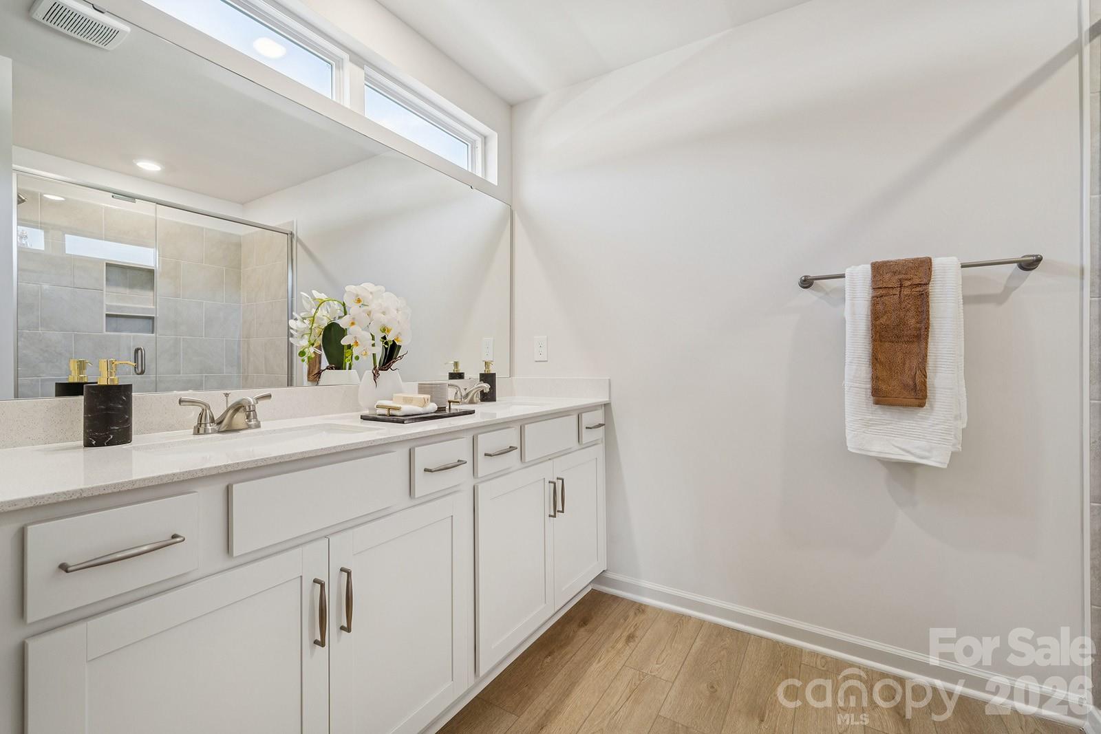 4618 Lakeview Road #3 — Charlotte