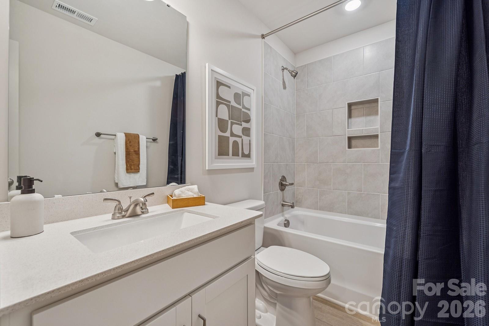 4618 Lakeview Road #3 — Charlotte