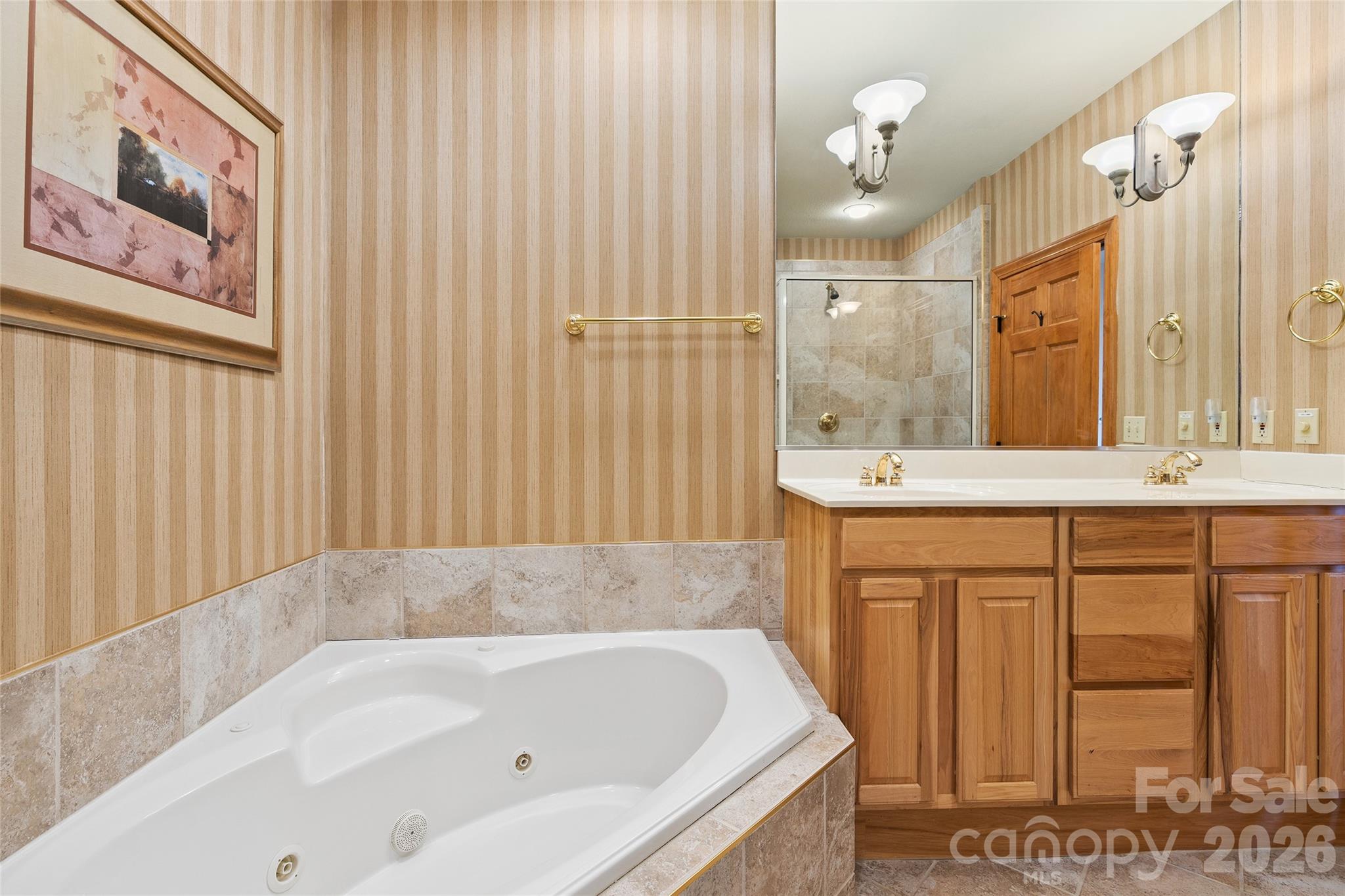 121 Stoney Falls Loop #E4 — Burnsville