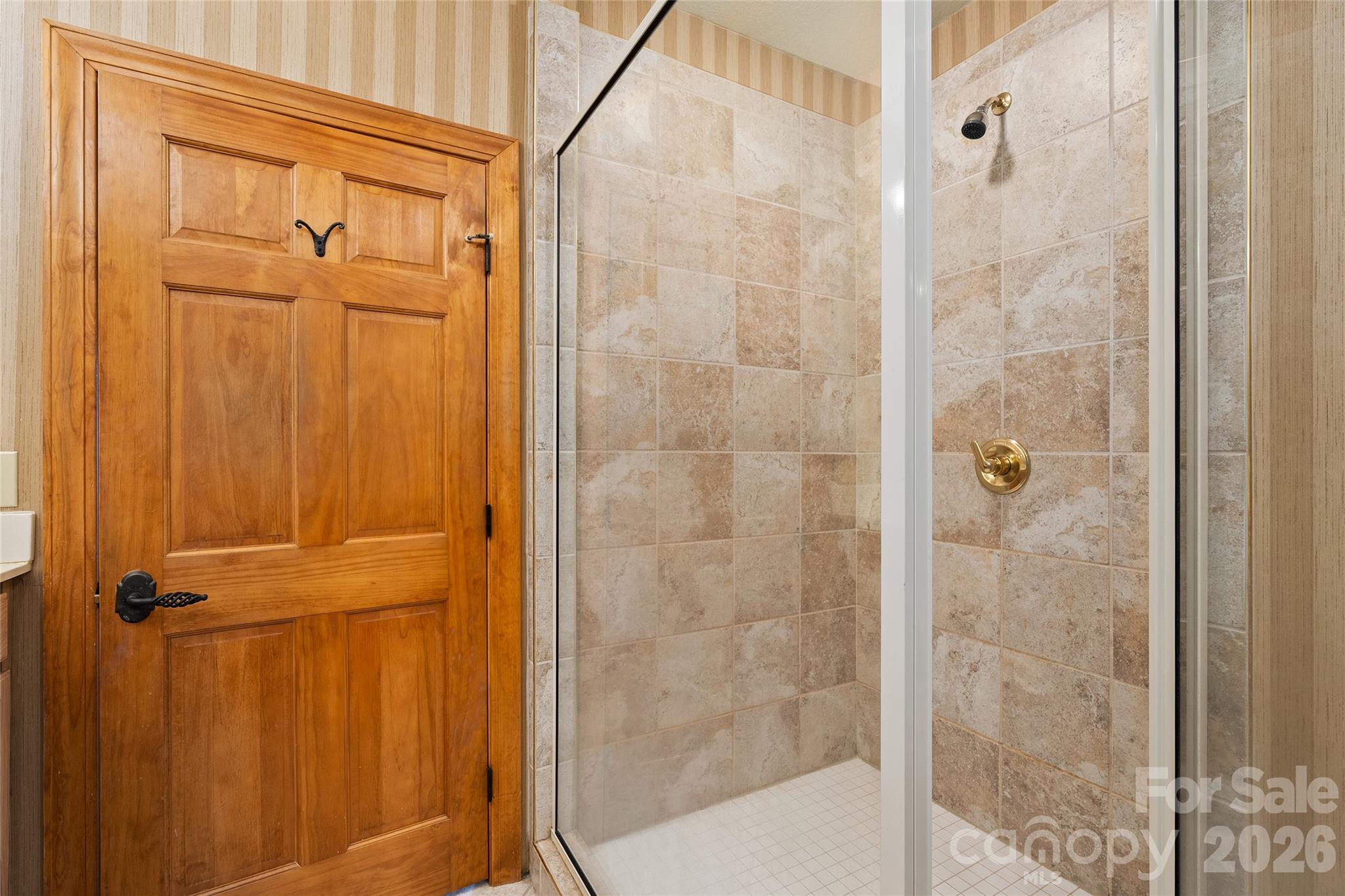 121 Stoney Falls Loop #E4 — Burnsville